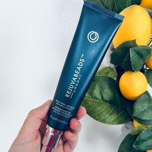 Monat Rejuvabeads split and mender